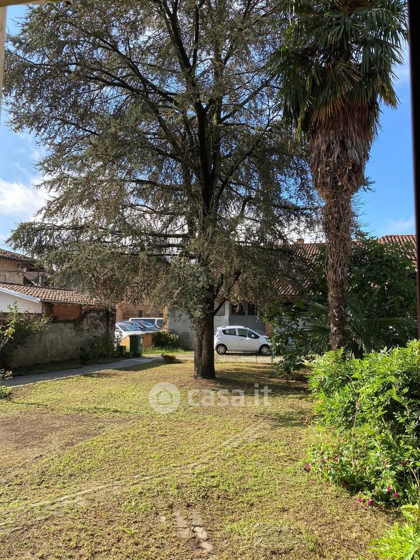 Appartamento in Via Livorno Ferraris — foto 2 di 11