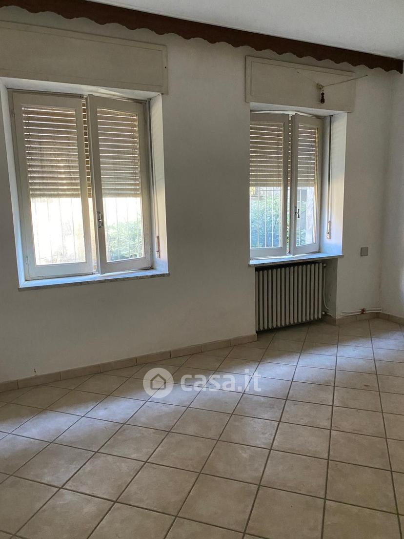 Appartamento in Via Livorno Ferraris — foto 9 di 11