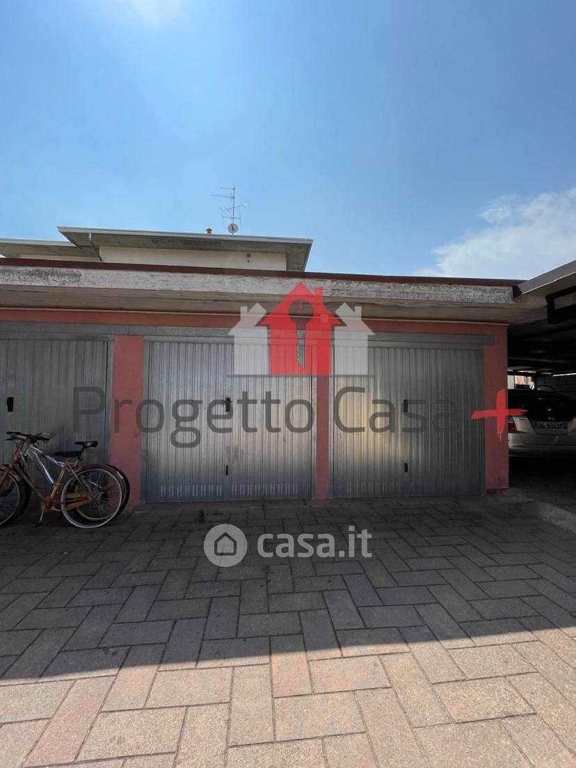 Quadrilocale in Via Ada Negri 1 — foto 59 di 61