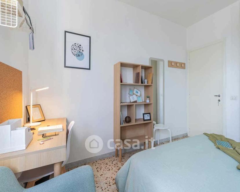 Stanza in Via degli Ortaggi 4 — foto 6 di 16
