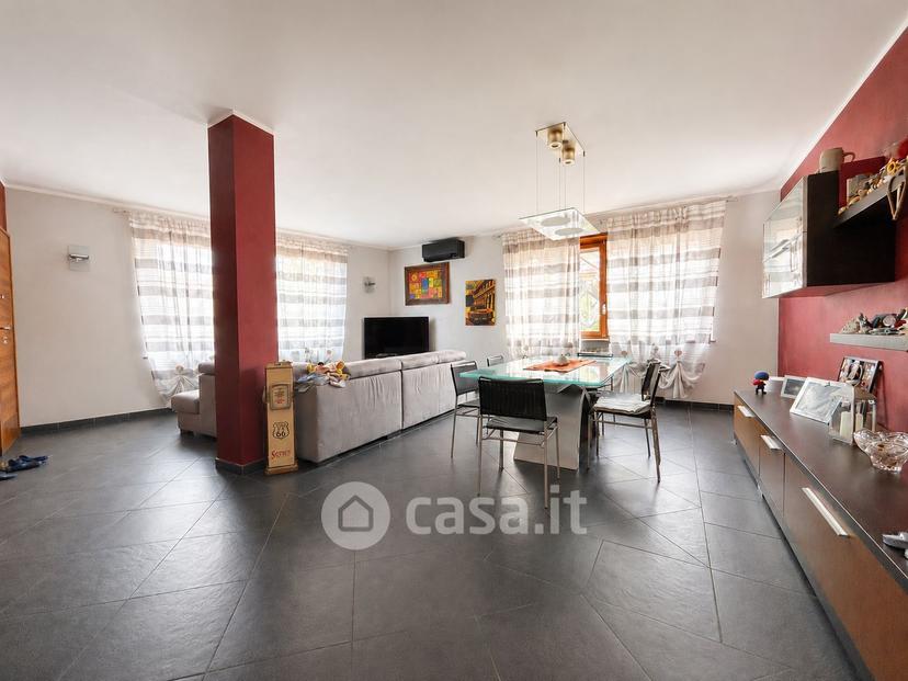 Villa in Via Vittorio Veneto 20 — foto 46 di 78