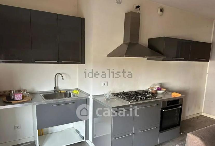 Bilocale in Via Pesaro 17 — foto 21 di 25