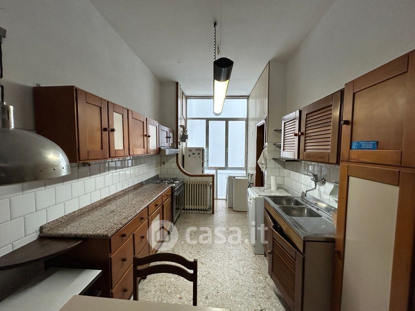 Appartamento in Via Imperatore Adriano — foto 27 di 39