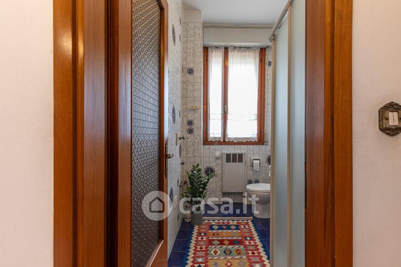 Appartamento in Via Pompeo Vizzani — foto 15 di 40