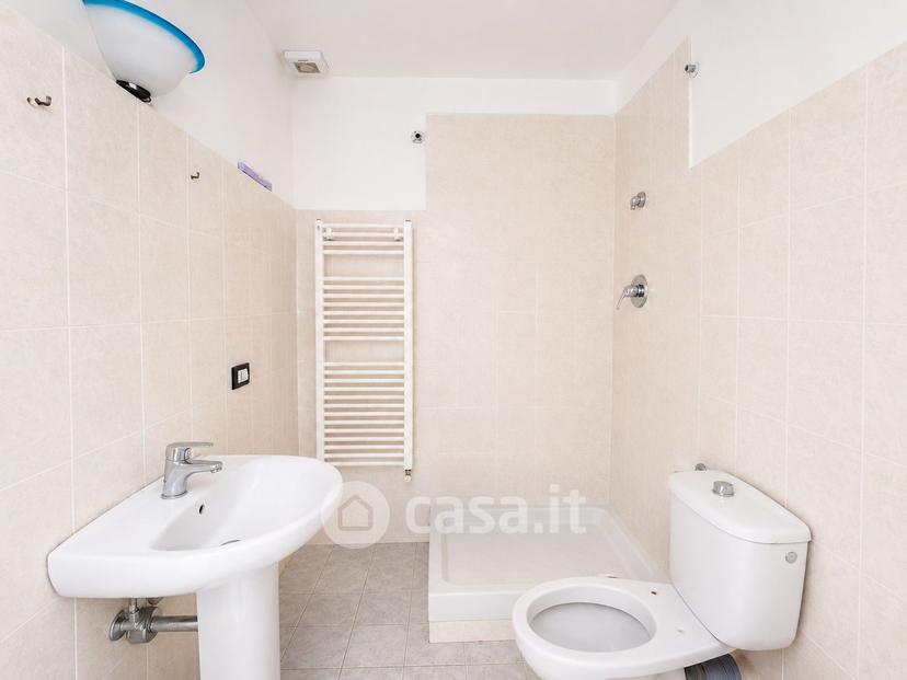 Trilocale in Corso Cavour 416 — foto 5 di 29