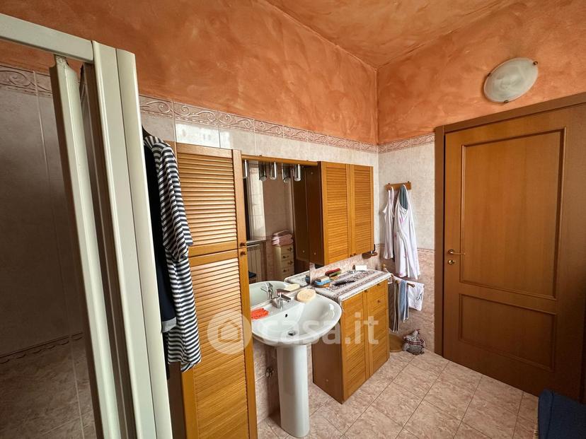 Trilocale in Via XXV Luglio 6 — foto 5 di 29
