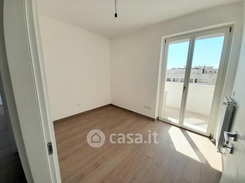 Appartamento in Via Mario Ronzini — foto 36 di 51