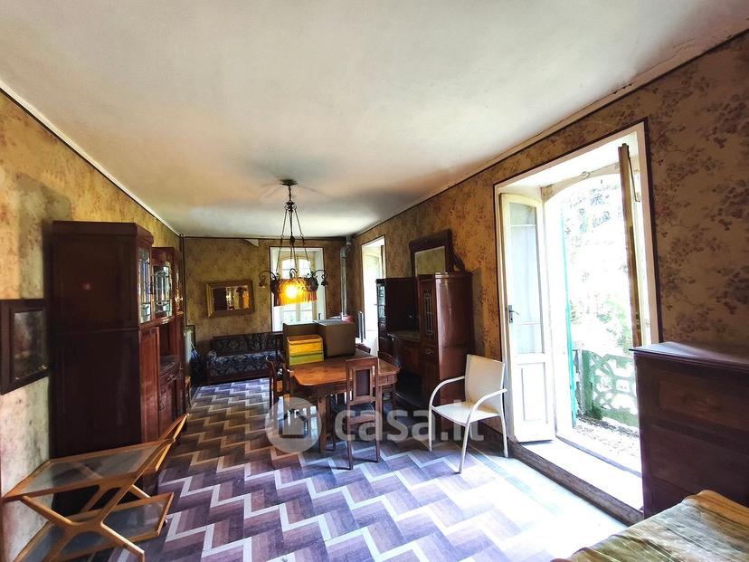 Villa in Via delle Ville 18 — foto 31 di 84
