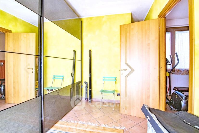 Villa in Via Fratelli Vigorelli — foto 16 di 54