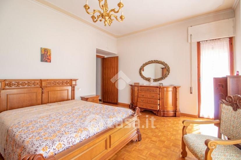 Quadrilocale in Via Liberato di Benedetto 72 — foto 18 di 31