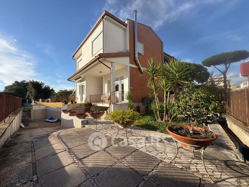 Villa in Via Sardegna 15 — foto 18 di 119