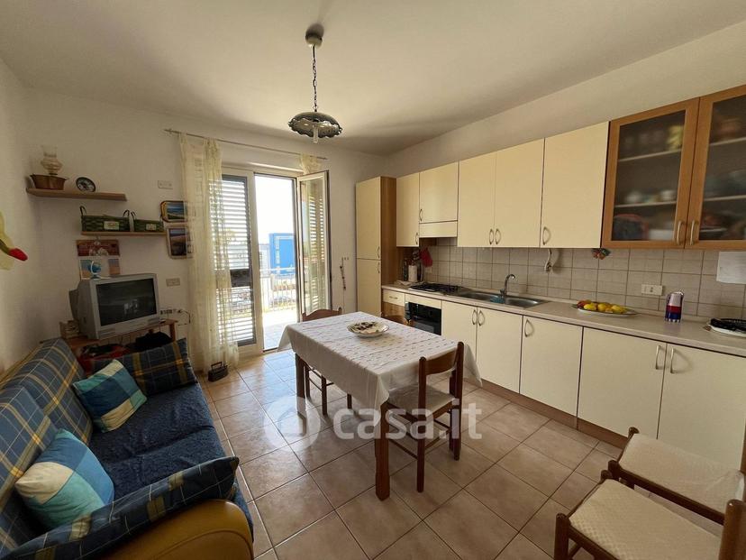 Appartamento in Via Asse Attrezzato — foto 2 di 17