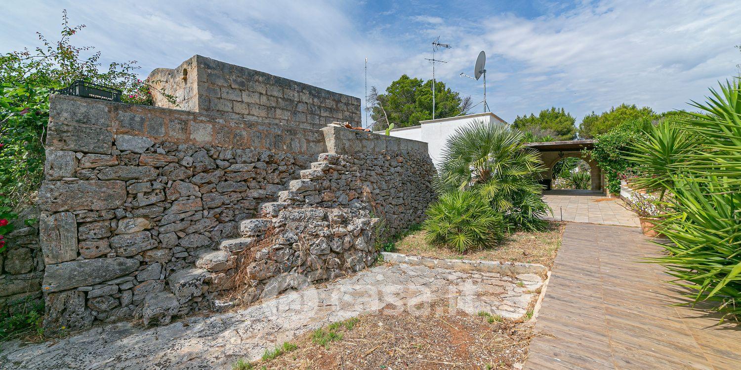 Villa in Strada Comunale Brindisi 6