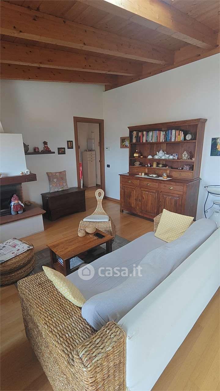 Trilocale in Via Peschiera 20 — foto 16 di 48