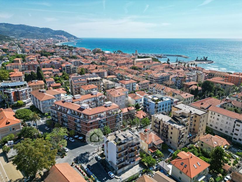 Trilocale in Via Sottana alla Foce 8 — foto 4 di 38