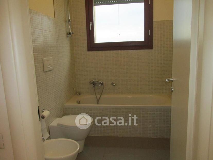 Trilocale in Via Trento 43 — foto 4 di 18