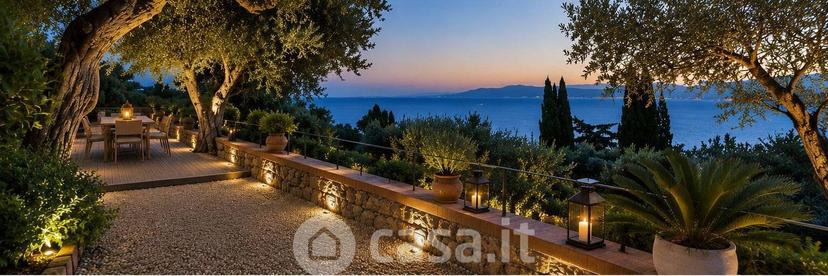 Villa in Via dei Fari 1 — foto 22 di 46