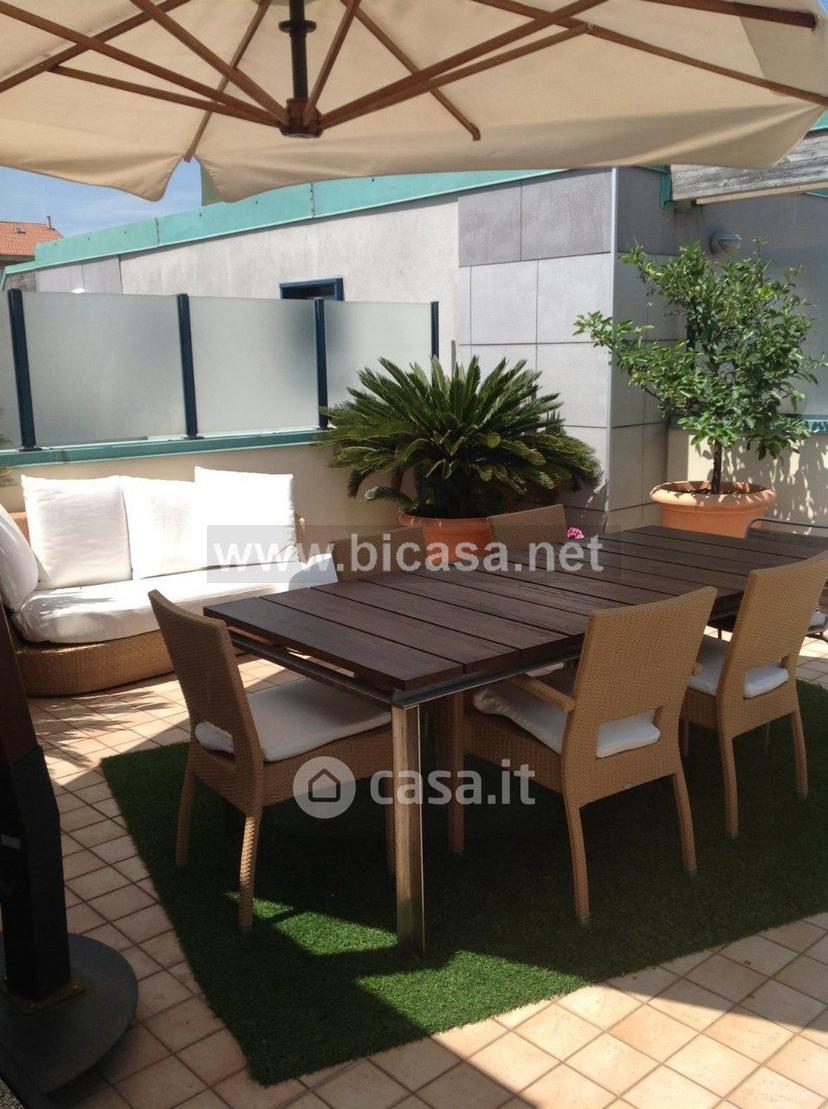 Quadrilocale in Via Ettore Mancini — foto 16 di 20