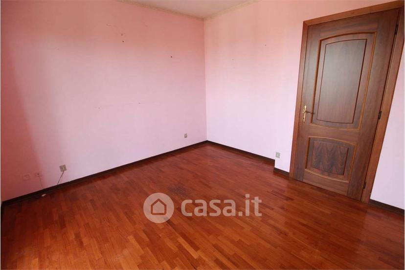 Quadrilocale in Via Fara 31 — foto 23 di 39