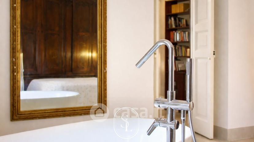 Villa in Via U. Giordano — foto 14 di 34