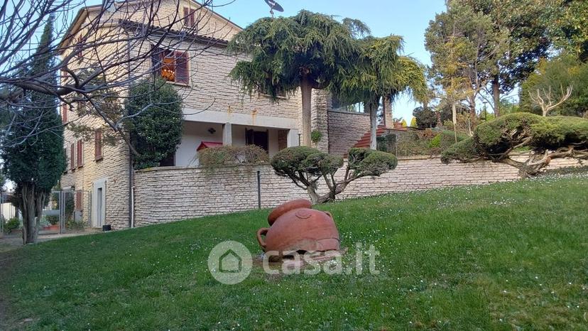 Villa in Località Uvaiolo — foto 27 di 66