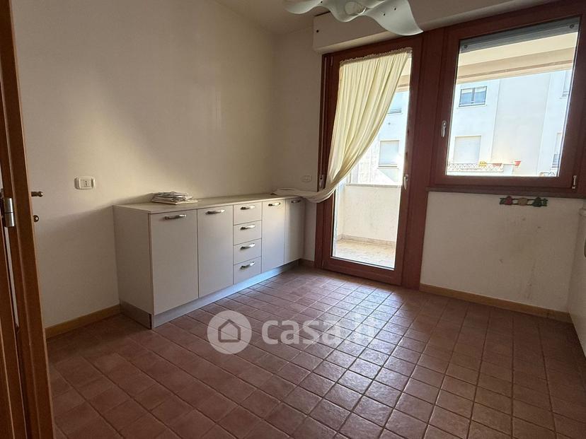 Quadrilocale in Via Vittorio Alfieri — foto 21 di 25