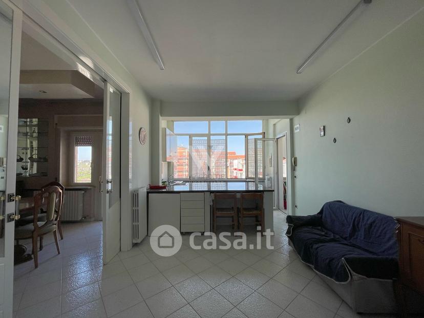 Trilocale in Via IV Novembre 103 — foto 8 di 28