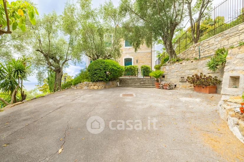 Trilocale in Via dei Colli 84 — foto 10 di 35