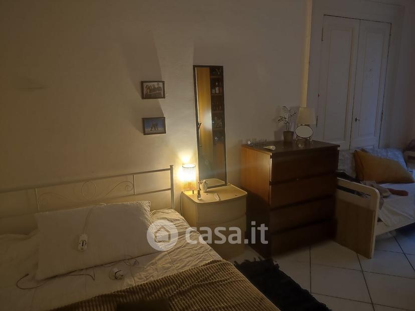 Stanza in Via Enrico Pessina — foto 28 di 28