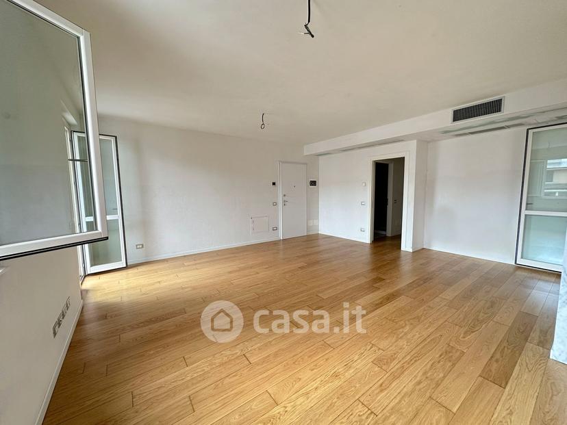 Trilocale in Via Brigate Partigiane 5 — foto 12 di 18