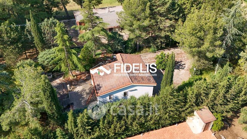 Villa in Viale dei Colli Sereni — foto 24 di 31