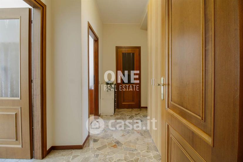 Trilocale in Via Grazia Deledda 23 — foto 29 di 41