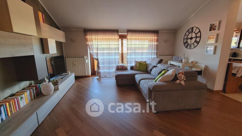 Villa in Via Fratelli Bandiera — foto 20 di 84