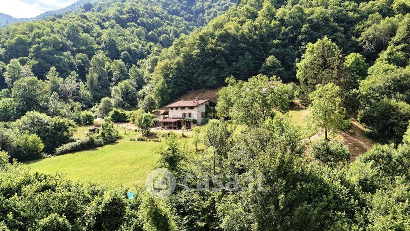 Villa in Località Pirle — foto 8 di 38