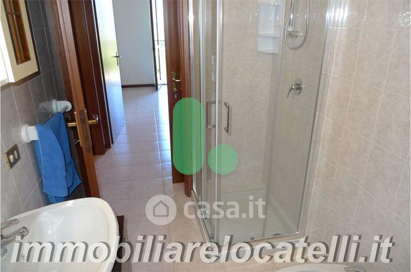 Bilocale in Via Europa 48 — foto 6 di 13