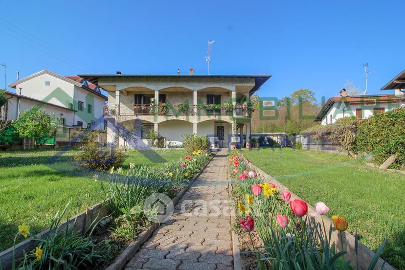 Villa in Via A. Macchi 35 — foto 20 di 28
