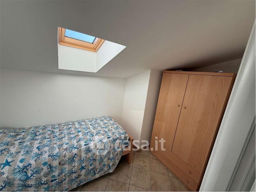 Trilocale in Via alla Rocca 12 — foto 15 di 22