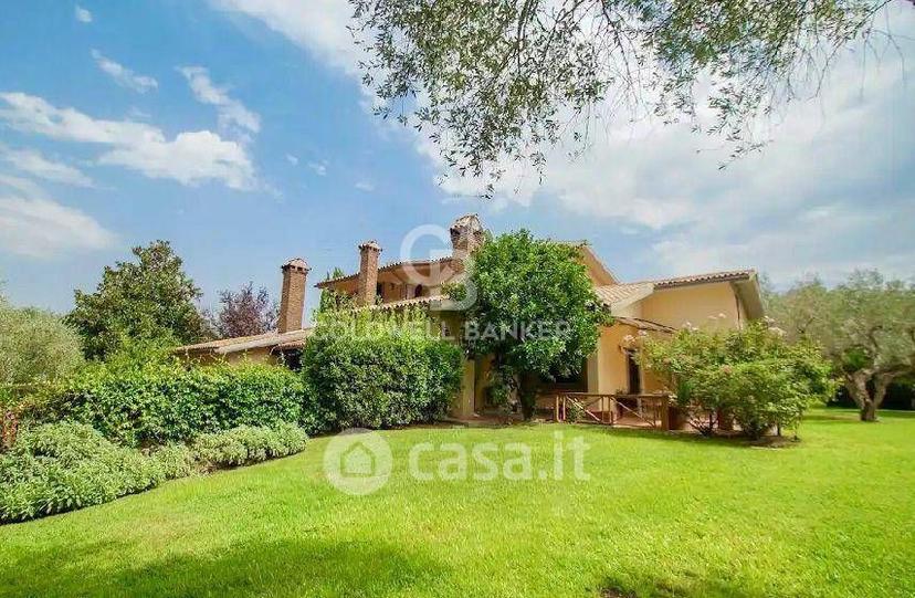 Villa in Strada Cassia Sud — foto 72 di 77