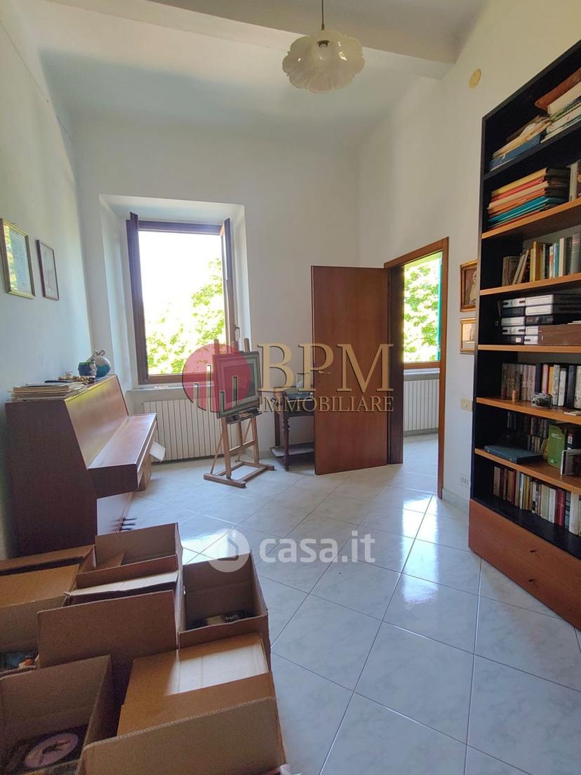 Quadrilocale in Piazza della Vittoria 30 — foto 5 di 38