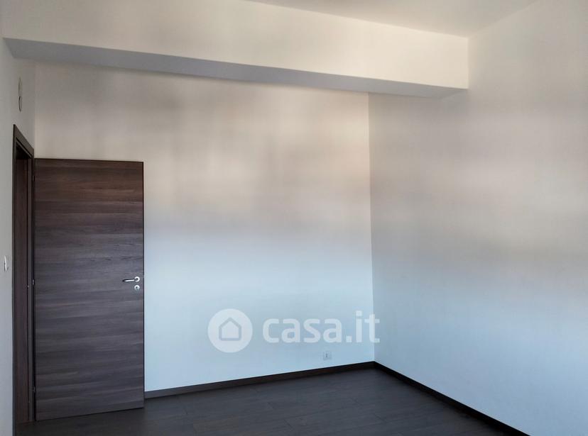 Quadrilocale in Via Villini Svizzeri — foto 20 di 34