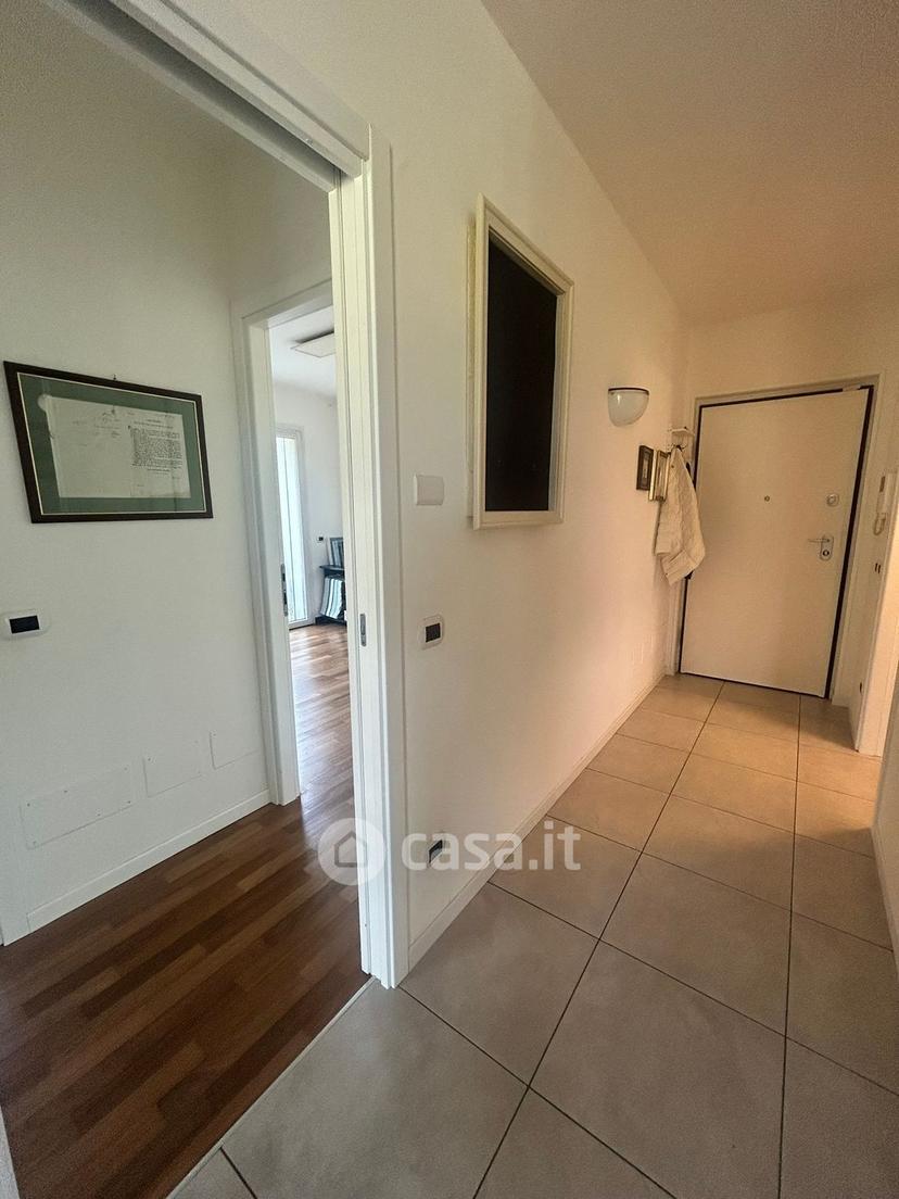 Trilocale in Via Alcide de Gasperi 3 — foto 31 di 55