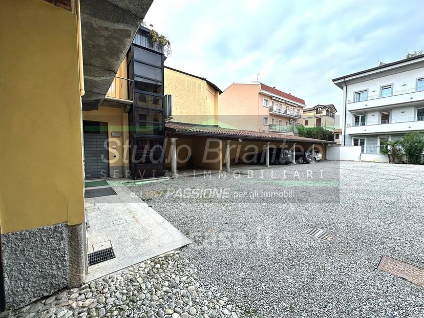 Trilocale in Via Francesco Cusani — foto 17 di 19