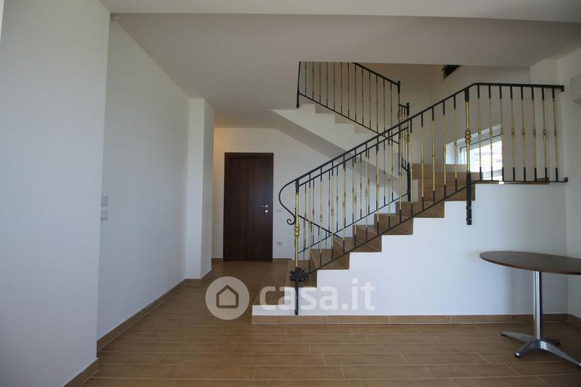 Villa in Contrada San Silvestro — foto 10 di 45