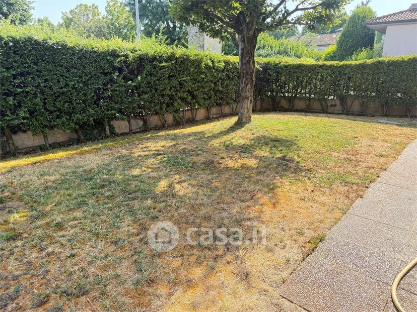 Villa in Via Cristoforo Colombo — foto 17 di 45