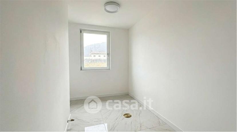 Trilocale in Via Roma — foto 28 di 36