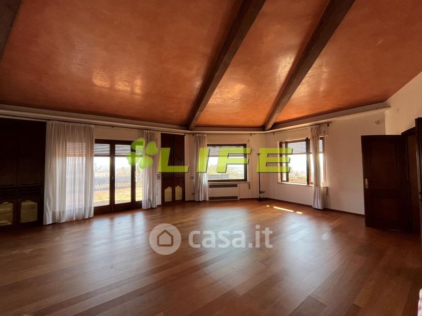 Villa in Via Conti d'Onigo — foto 11 di 41