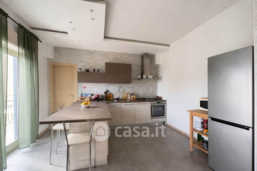 Appartamento in Via XX Settembre — foto 7 di 29