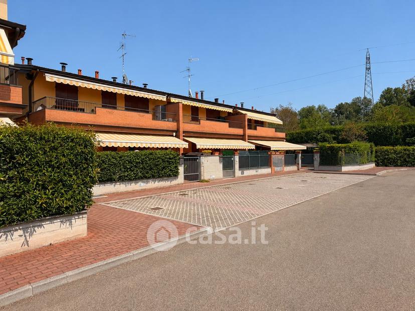 Quadrilocale in Via Isonzo 31 — foto 33 di 46