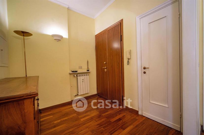 Stanza in Corso Sardegna 115 R — foto 2 di 26