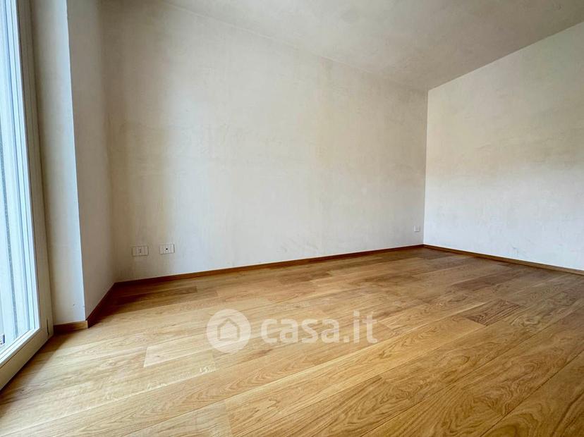 Trilocale in Via Giulio Monteverde 22 — foto 5 di 32